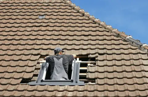 Pose de velux - Vaudelnay